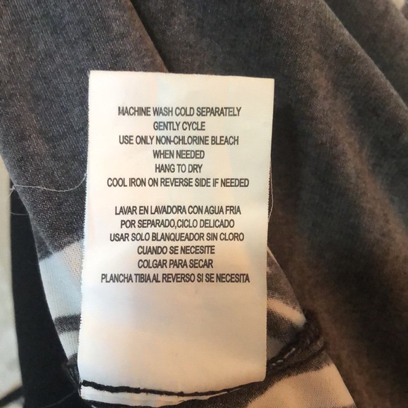 Speechless black/white dress V Neck Short Sleeve with Ban Detail Tie Belt - Picture 9 of 9